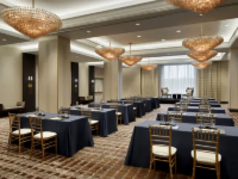 เดอะริทซ์-คาร์ลตัน ไทสันส์คอร์เนอร์ โรงแรมในไทสันส์ คอร์เนอร์