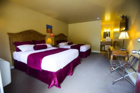 Cottonwood Inn Отели рядом с достопримечательностью «Turkey Mountain Golf Course»