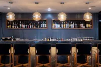 Tasia Maris Beach Hotel - Adults Only - bar