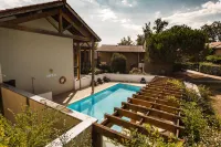 Garden & City Lyon - Marcy - مسبح
