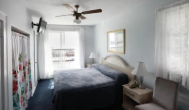 โรงแรมเมย์แฟร์‎