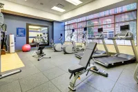 Hampton Inn & Suites Roanoke Downtown