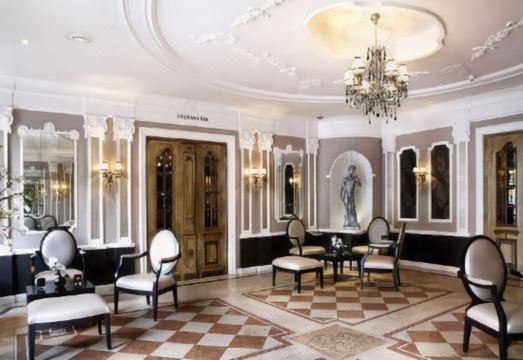 3. 반 데어 발크 ..