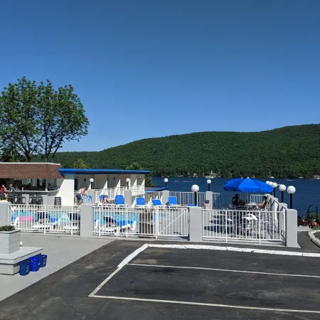 Lakefront Terrace Resort