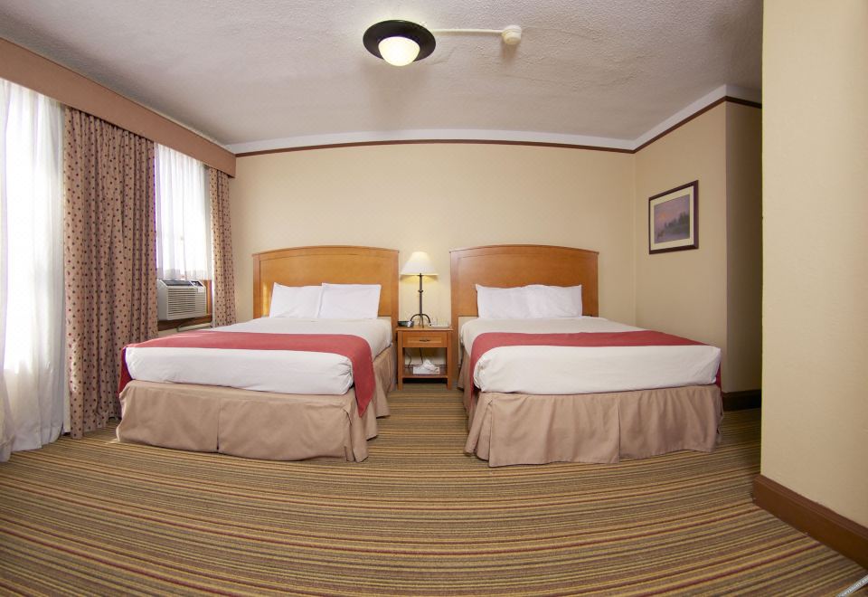 HISTORIC PLAINS HOTELOver view