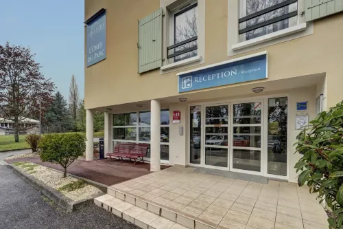 Comfort Aparthotel Divonne l'Orée du Parc Hotels in Divonne-les-Bains