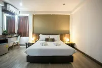 Veethara Boutique Hotel Hotel dekat Wat Dong SA Phang Thong