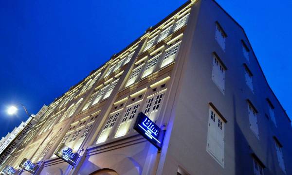 Bliss Hotel Singapore