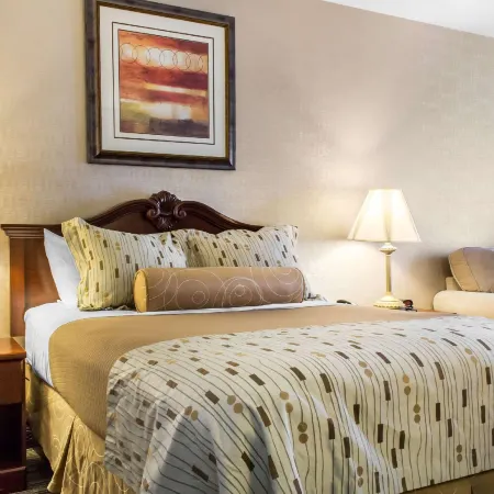 Clarion Hotel Philadelphia International Airport
