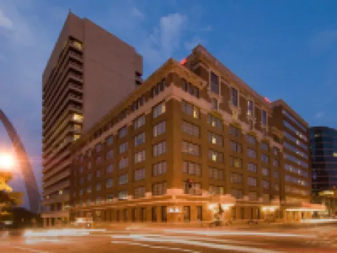 Drury Plaza St. Louis at the Arch Hotels in der Nähe von Old Cathedral