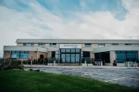 Banff Springs Hotel Hotels near Glenglassaugh Whisky Distillery