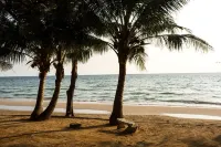 Sansook Resort Hotels in Tha Mai District