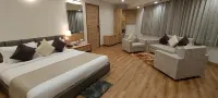 Hotel Page One