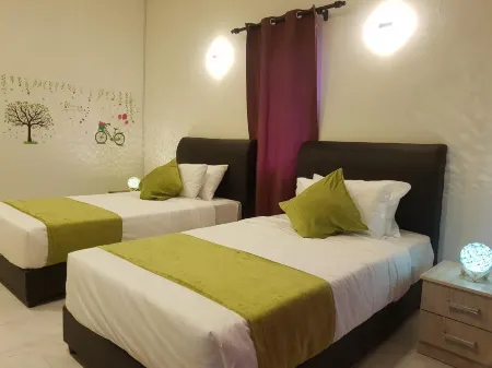 Pangkor Holiday Resort Отели в г. Pangkor Laut Island