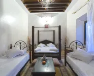 Riad Oussari Hôtels à : 