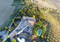 Castello di Leonina Relais - Adults Only Hotels in Monteroni d'Arbia