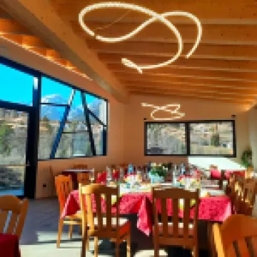 Pier Hotel