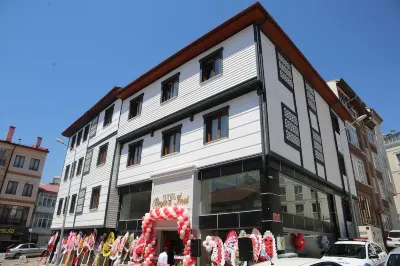 Beyaz İNCİ Otel Hotels near YILDIZ MARKET