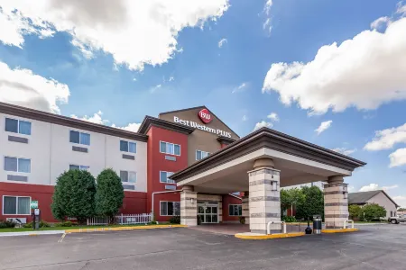 Best Western Plus Sparta Trail Lodge Отели в г. Спарта