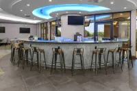 Embassy Suites by Hilton Grand Rapids Downtown - bar