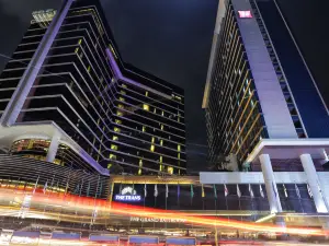 โรงแรมเดอะทรานส์ลักเชอรี่