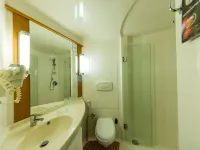 Ibis Chennai City Centre Hotels near Australian Consulate