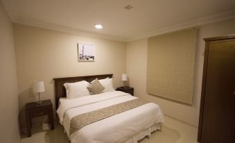 Plaza Home