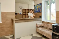 Sonya Family Hotel - ที่มีสระว่ายน้ำ