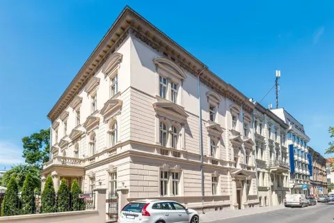 더 보네로스키 팰리스