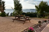 Nikos Apartments Hôtels à : Agios Georgios Pagon