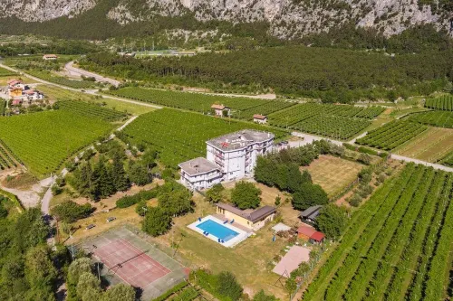 Aktiv Hotel Eden - 3 stelle