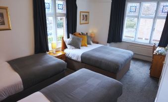 Villa Verde Gatwick