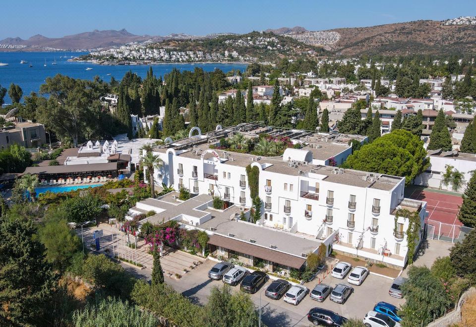 hotel overview picture