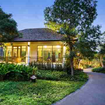 เดอะ ซีรีย์ รีสอร์ท Hotel Exterior