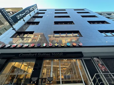 COMFORT SUITES HOTEL
