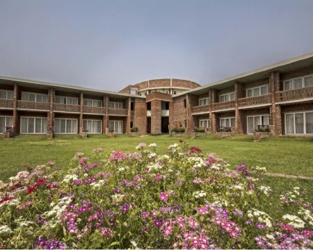 Kripanidhi Retreat Rajgir Hotels in Nalanda