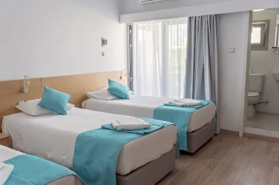 Pyramos Hotel Отели в г. 