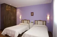 Hotel Rural Suquin Hotels near Fonte da Virxe da Encontrela