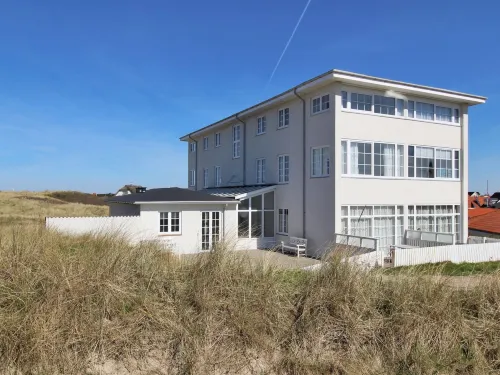 "Lenaya" - 75m from the Sea - con encanto
