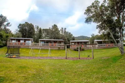 Blue Lake Top 10 Holiday Park