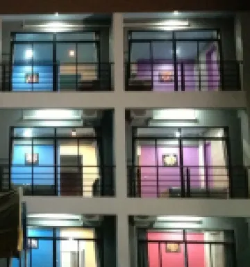 โรงแรมพรสิริ