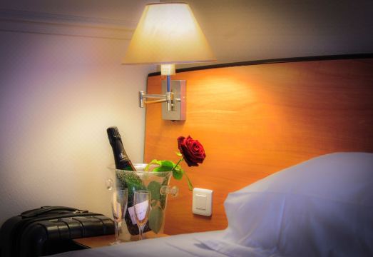 호텔 에덴 몽마르트