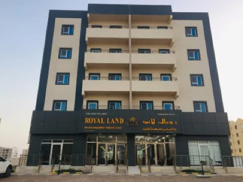 Royal Land Hotel Suitesرويال لاند للأجنحة الفندقية Hotels near Renaissance Village Duqm, RSVD