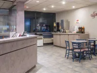 Super 8 by Wyndham Liverpool/Syracuse North Airport - Bữa sáng