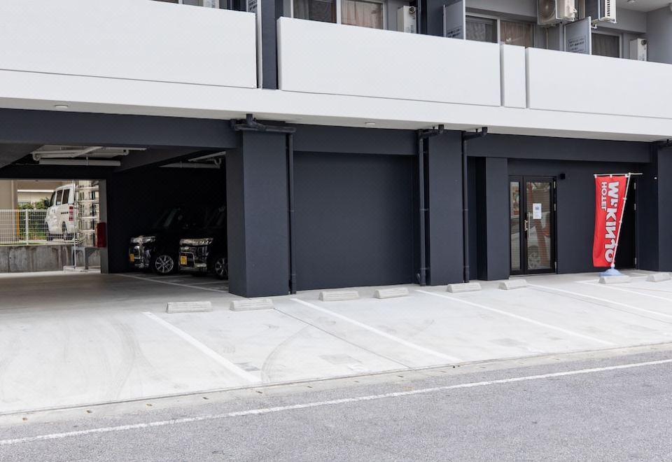 미스터 킨조 객실 내부