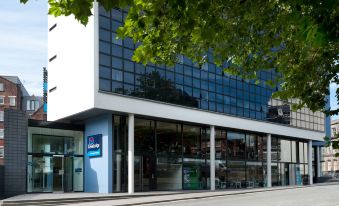 Travelodge Liverpool Central