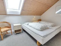 "Arna" - 2.3km from the Sea