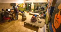 Backpacker Panda Appetite Mumbai - Hostels