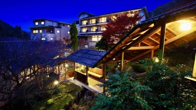 Akame Onsen Hidden Hot Spring Taisenkaku Hôtels à : Nabari