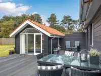 "Mumme" - 100m from the Sea